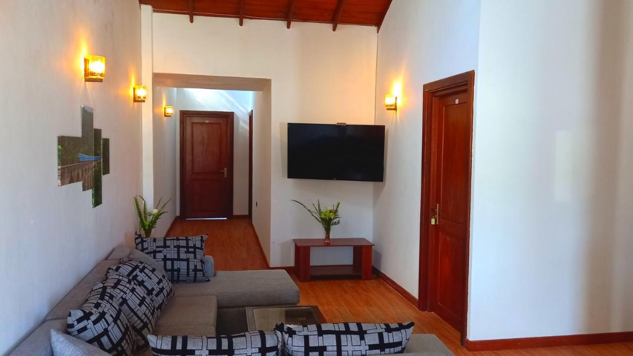 נוארה אליה Moonplain Bungalows מראה חיצוני תמונה